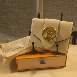 Louis Vuitton Pont 9 Leather Wallet